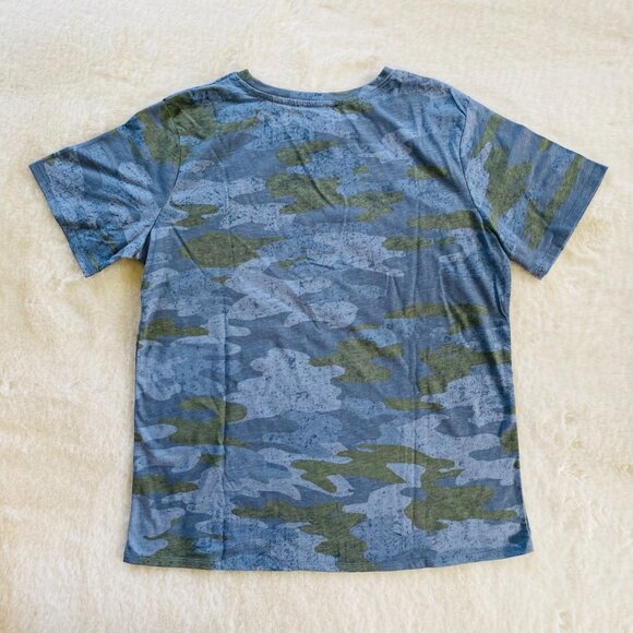 Camouflage Mom T-Shirt, Women’s Size Large, New with Tags, Military. Mom Gift - Picture 4 of 8